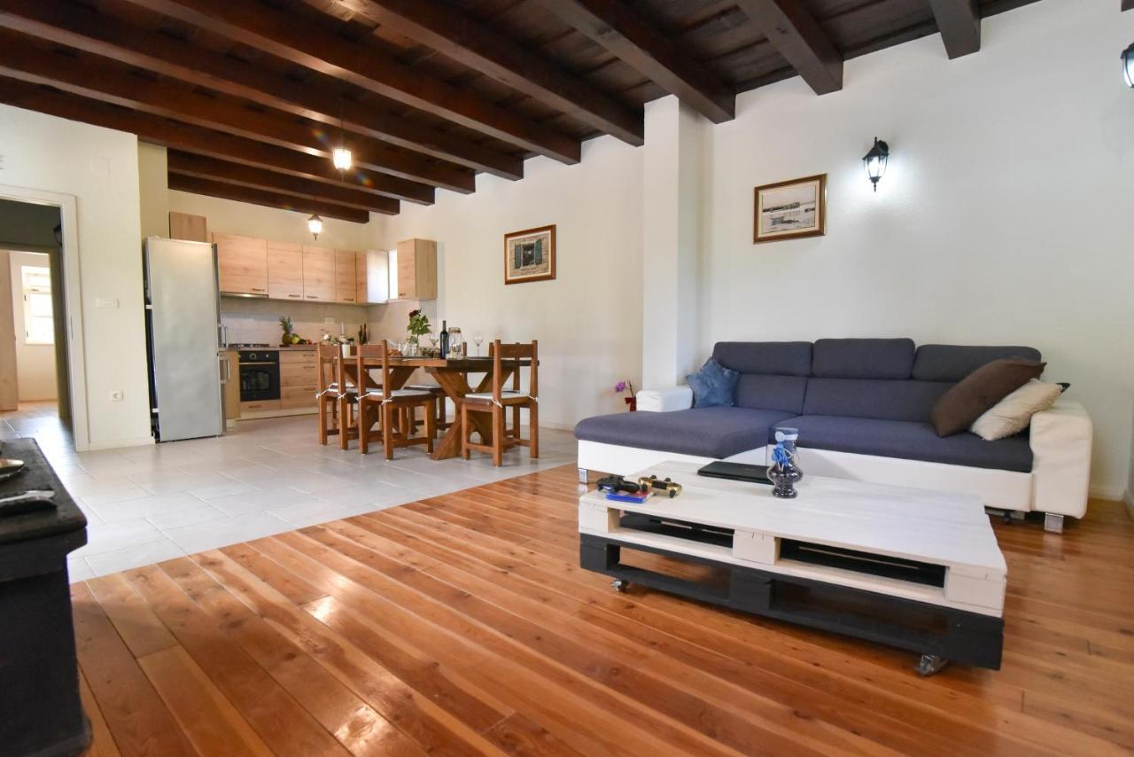 Vacation Home Mate Ceko Sukošan Extérieur photo