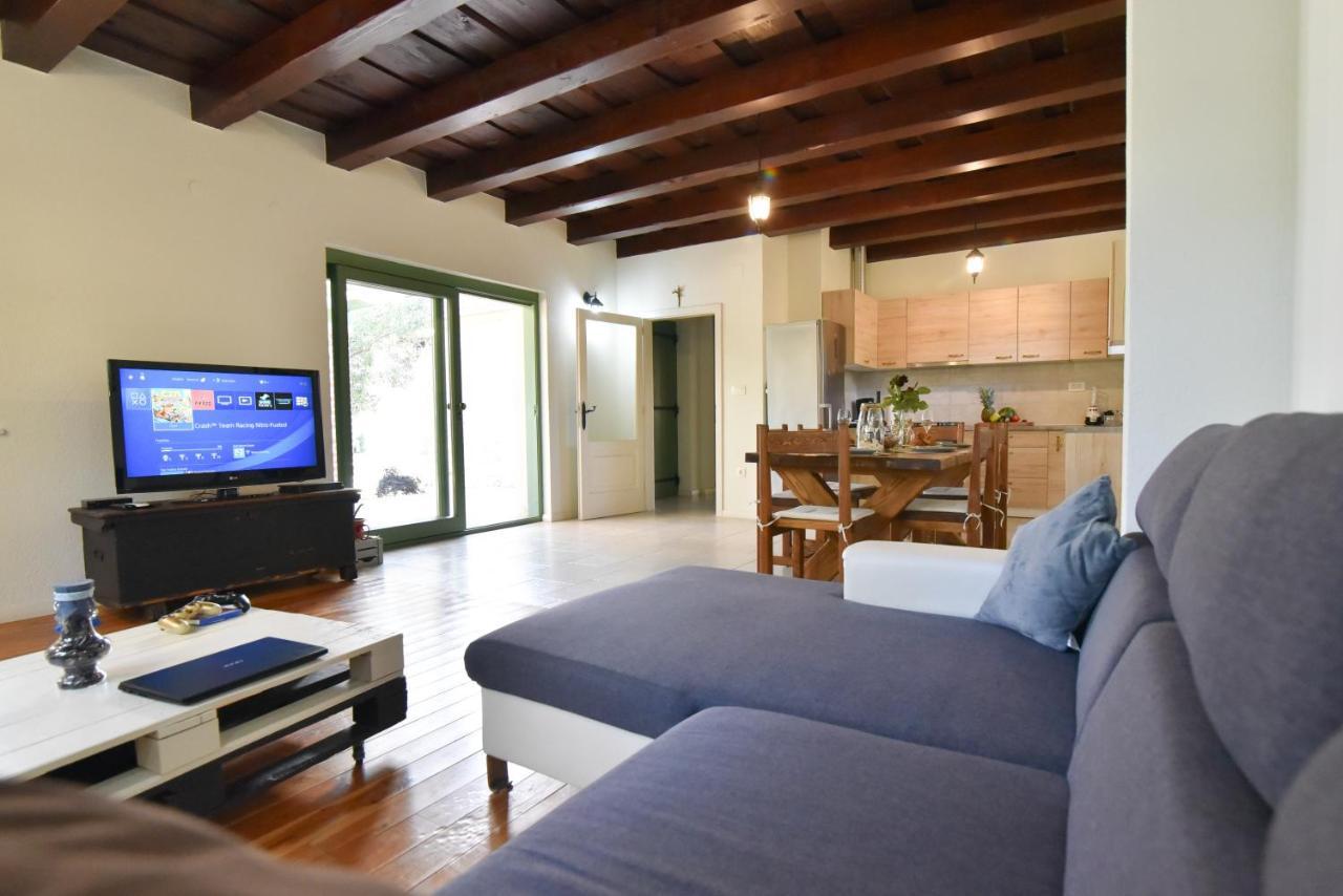Vacation Home Mate Ceko Sukošan Extérieur photo